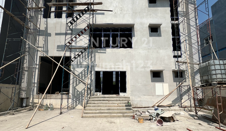 Delta Silicon Industrial Area Warehouse Cikarang Area 750 M2