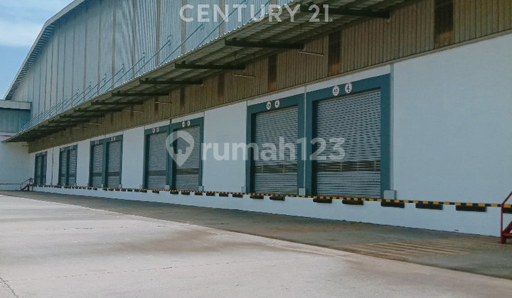 Warehouse in Delta Silicon Lippo Cikarang Industrial Area Warehouse in Delta Silicon Lippo Cikarang Industrial Area