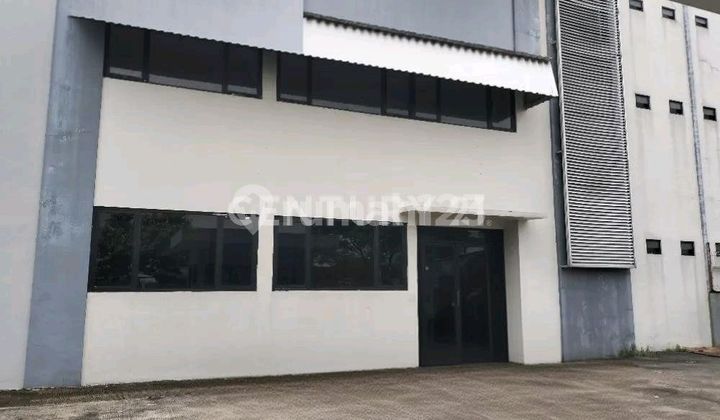 Gudang Di Kawasan Industri Delta Silicon Cikarang Luas 1200 M2