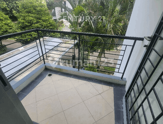 Rumah Bagus 2 Lantai Hook di Cluster Fresno Deltamas Cikarang 2