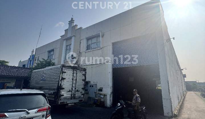 Pabrik Gudang Ex Stamping Di Kawasan Industri Jababeka Luas 2047m