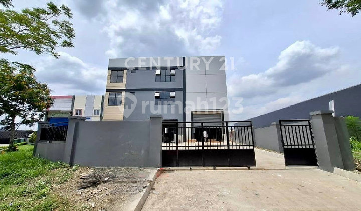 Gudang Baru Kawasan Industri Delta Silicon Cikarang Luas 1268 M2