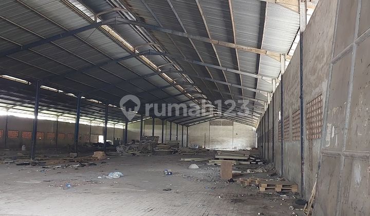 Regional Warehouse in Cibitung Strategic Location Area 12979 M2