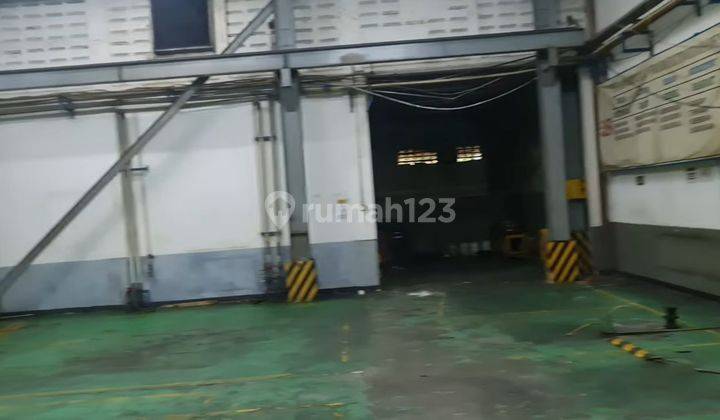 Gudang luas 1400m2 dikawasan Industri Jababeka 2