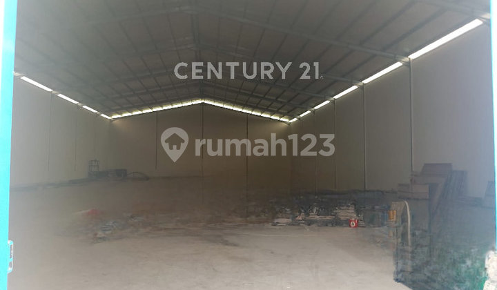 Warehouse 2 Units Each Ready to Use in Jatiluhur Area, Pwkt. Warehouse 2 Units Each Ready to Use in Jatiluhur Area, Pwkt.