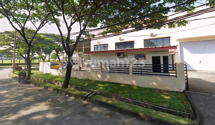 Gudang Kawasan Industri Delta Silicon Cikarang Luas 1350 M2