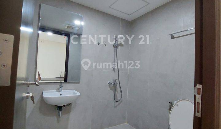 kamar mandi apartemen chadstone cikarang tower arden