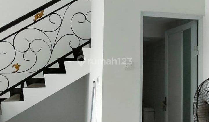 cluster 2 lantai modern classic exclusive kranggan cibubur bekasi