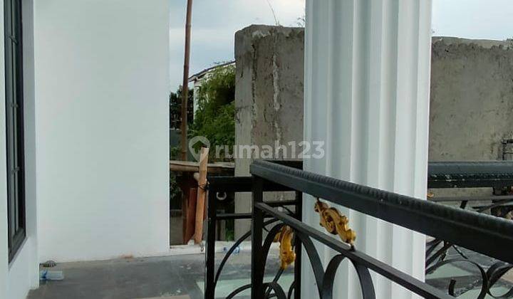 cluster 2 lantai modern classic exclusive kranggan cibubur bekasi