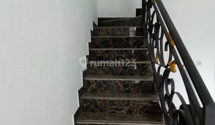 cluster 2 lantai modern classic exclusive kranggan cibubur bekasi