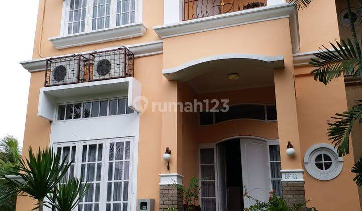 Rumah Cluster Exclusive 3 lantai vila tol jatibening siap huni 1