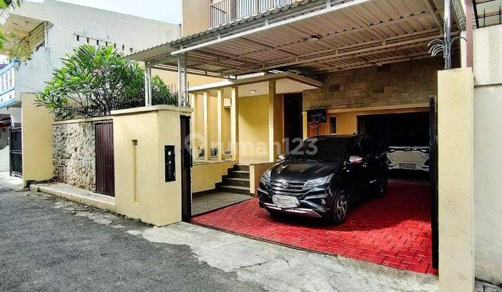 Rumah 2 Lantai Siap Huni Kemang Jakarta Selatan 1