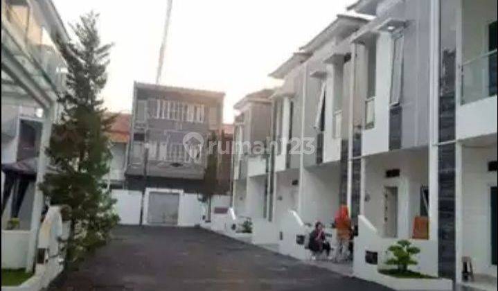 Towwn House 2 Lantai Strategis Siap Huni Pisangan Jakarta Timur 2