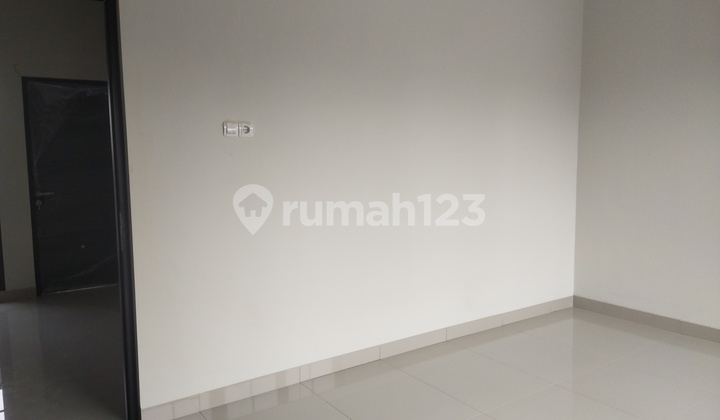Rumah Baru Minimalis Perumnas 1 Kota Bekasi  2