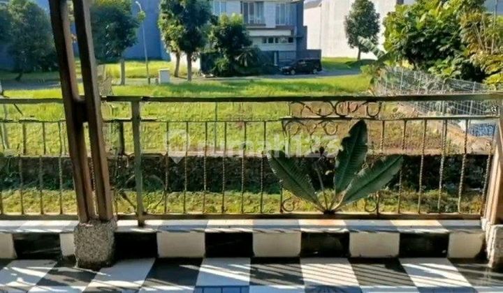 Dijual Rumah Graha Famili Hook 2 Lantai Dijual Rumah Graha Famili Hook 2 Lantai