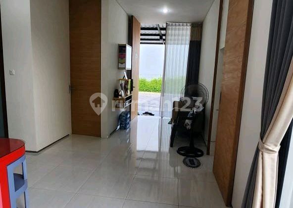 Dijual Rumah Minimalis Modern 2 Lantai Bonus + Semi Furnished 2
