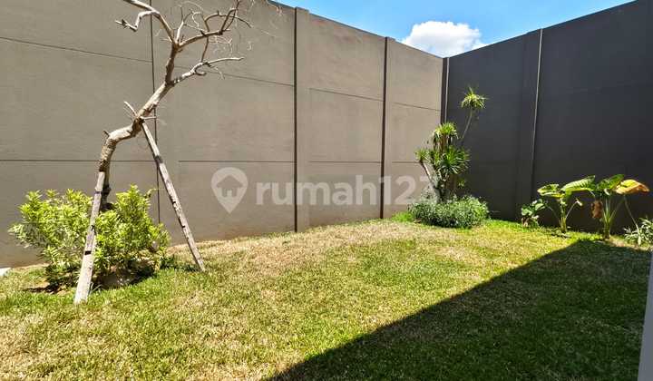 Dijual Rumah Raya Royal Residence Gress Baru American Style 2