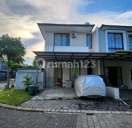Dijual Rumah Minimalis Modern 2 Lantai Bonus + Semi Furnished Dijual Rumah Minimalis Modern 2 Lantai Bonus + Semi Furnished