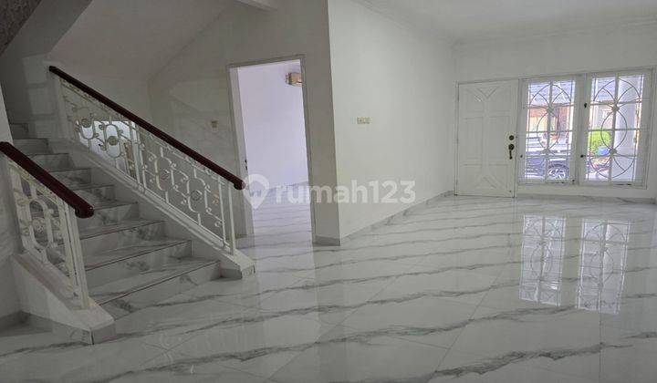 Rumah Dekat Akses Toll Kota Wisata Harga Nego 2