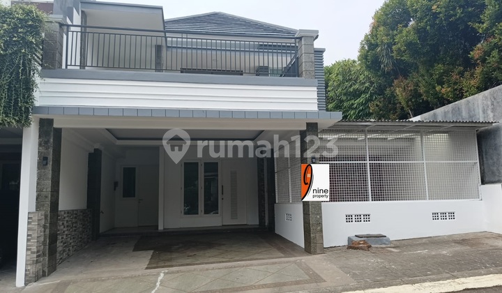 RUMAH 4 KAMAR TIDUR RAPI LEGENDA WISATA