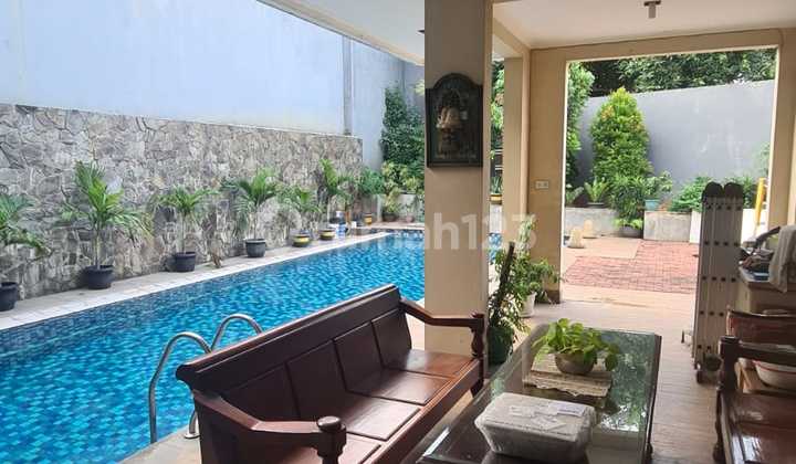 RUMAH MEWAH WITH SWIMMING POOL HARGA NEGO LEGENDA WISATA