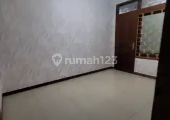 Kost Jl Kemanggisan Ilir 2