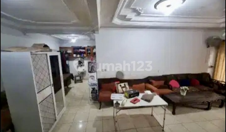 Rumah Hoek Murah di Bawah NJOP Pejaten Indah