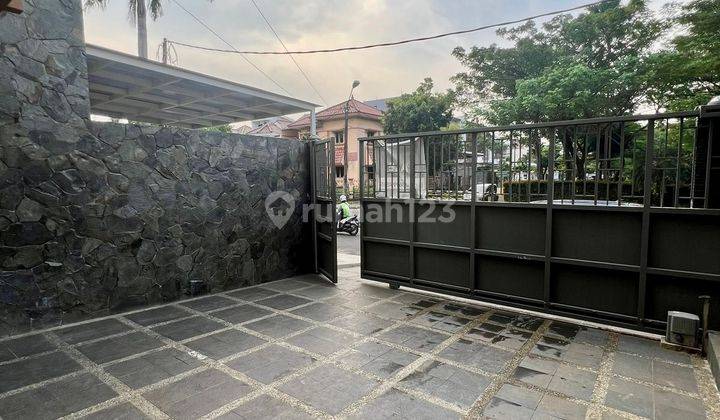 Rumah Bagus Siap Huni Taman Villa Meruya 4 Lantai 2