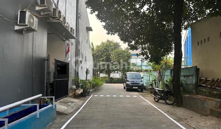 Rumah Kost  Kelapa Dua 1