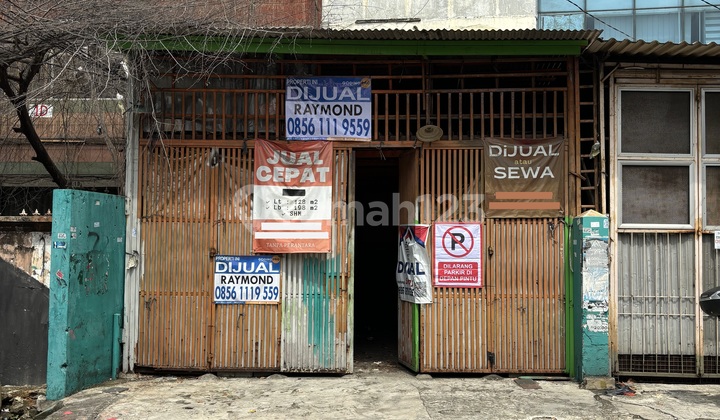 Ruko Raya Duri Kosambi