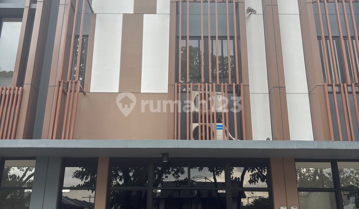 Ruko Siap Pakai Peak Avenue Plaza