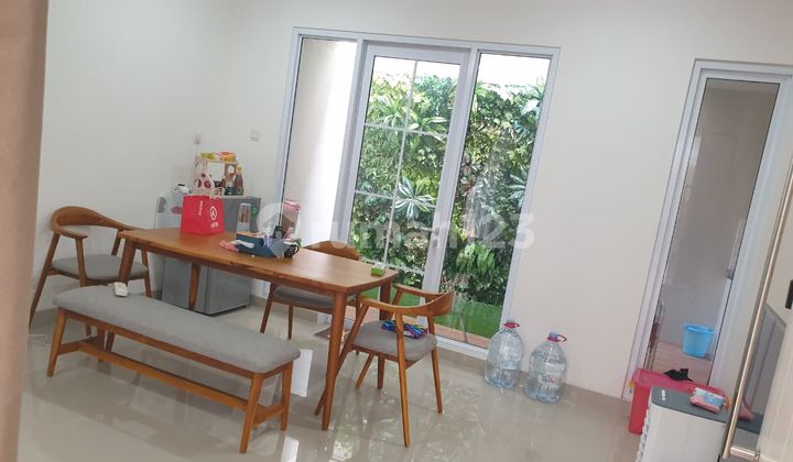 Cluster House Latigo Village Area 96M Cluster House Latigo Village Area 96M