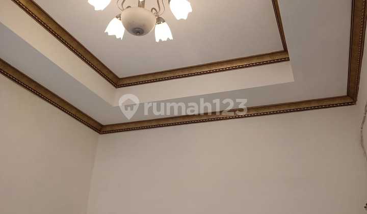 Ready-to-Occupy House, Griya Suradita Indah