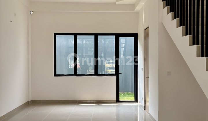 Ruko Hoek Peak Avenue Plaza Siap Pakai 2