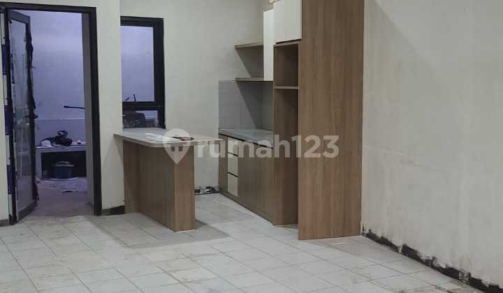 Sayap Pasirkaliki Dekat Kartika Stasiun Kereta Api ,******** Mall 23 Paskal ,Dekat Hilton 1