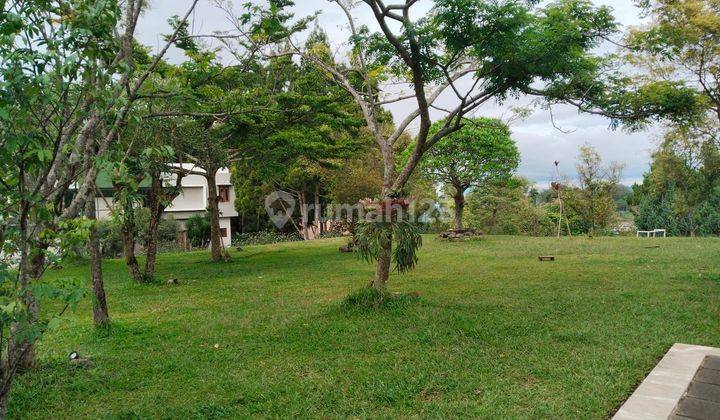 Dago Udara Sejuk View Luarbiasa Halaman Luas Bersebelahan Dengan Hutan 1