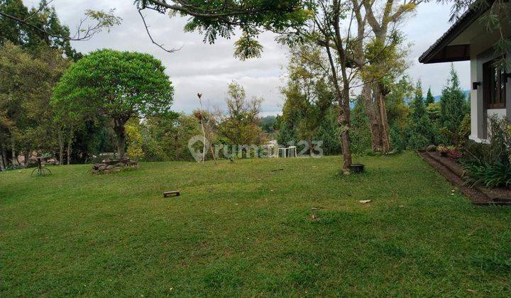 Dago Udara Sejuk View Luarbiasa Halaman Luas Bersebelahan Dengan Hutan 2