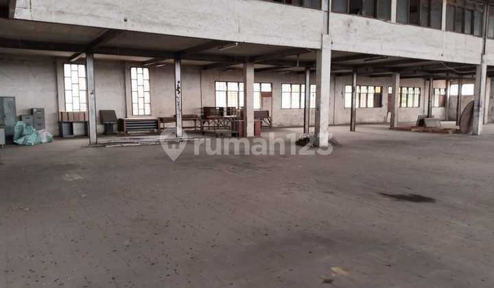Sudirman warehouse area suitable for sports entertainment, club house, hidden gem cafe. Sudirman warehouse area suitable for sports entertainment, club house, hidden gem cafe.