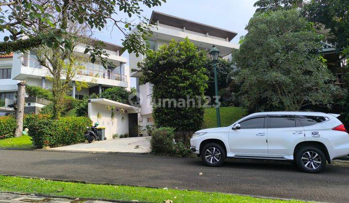 Rumah Atau Villa di Rancamaya Golf Estate Bogor 1