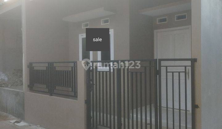 Rumah  Barru siap huni dalam Gang  di perbatasan Bintara  17 2