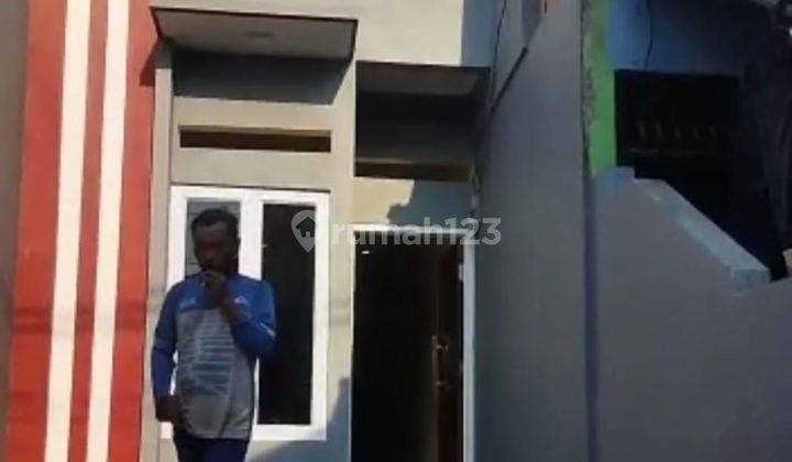 Rumah minimalis  siap Huni Mobil Bebas Banjir  1