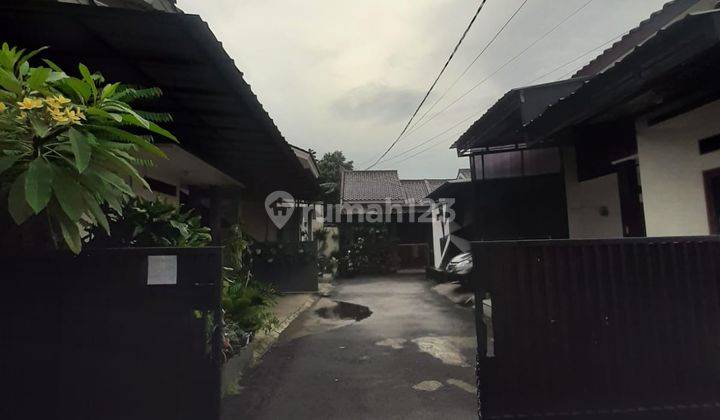 Rumah Siap Huni di dalam Cluster Bebas Banjir Akses Mobil  2