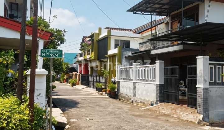 House in Bintara Indah with wide access near Bintara Toll. 2