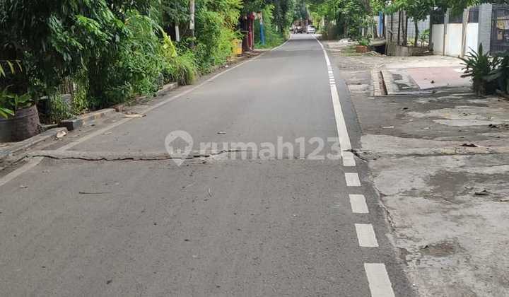 Land Plot with Open View, 2-Car Access in East Jakarta