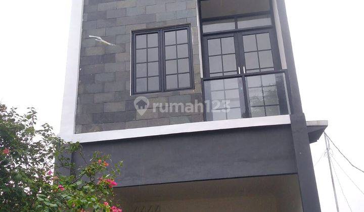 Rumah Minimalis Dekat Perkantoran Di Utan Kayu Matraman 1