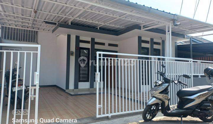 Rumah Bagus Unfurnished SHM di Cisaranten Arcamanik Bandung 1