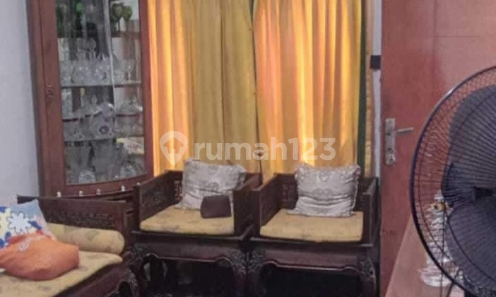 Nice house, semi-furnished, freehold land, Adipura award, Cempaka Gede Bage cluster, Bandung. 2