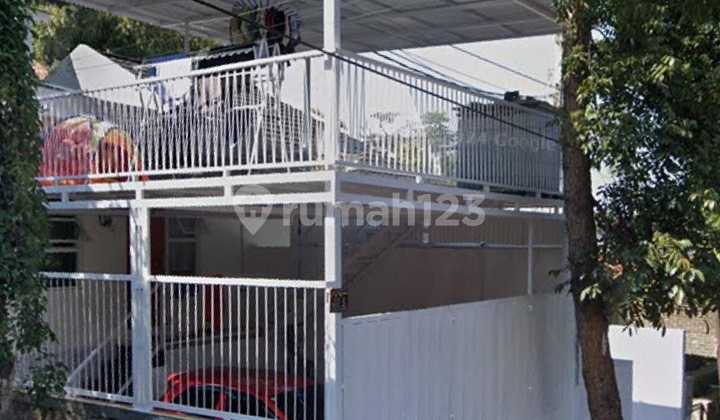 Rumah bisa untuk usaha pinggir jalan kamarung dekat STKIP Pasundan Cimahi 