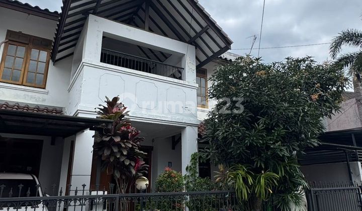 2-Story House in Arcamanik Endah Complex Near West Java Sports.