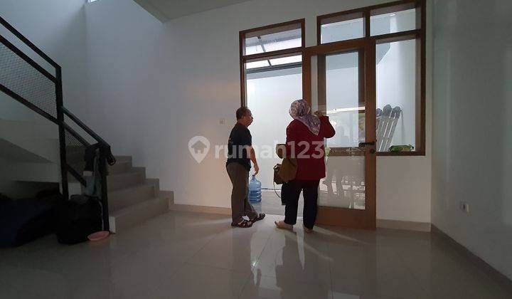 Rumah 2 Lantai Komplek Cisaranten Arcamanik Kota Bandung 4
